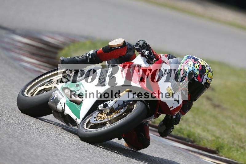 /23 07.06.2025 TZ Motorsport ADR/77